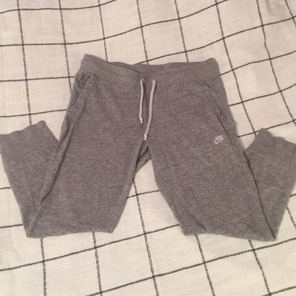 NIKE Capri joggers